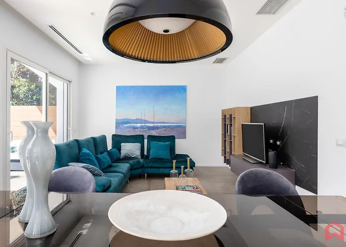 In Con Piscina Privata パレルモ